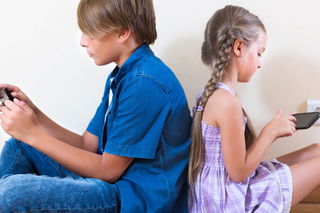 Los multimillonarios tecnológicos están protegiendo a sus hijos de los productos que han creado. Puede que nosotros también debamos hacerlo