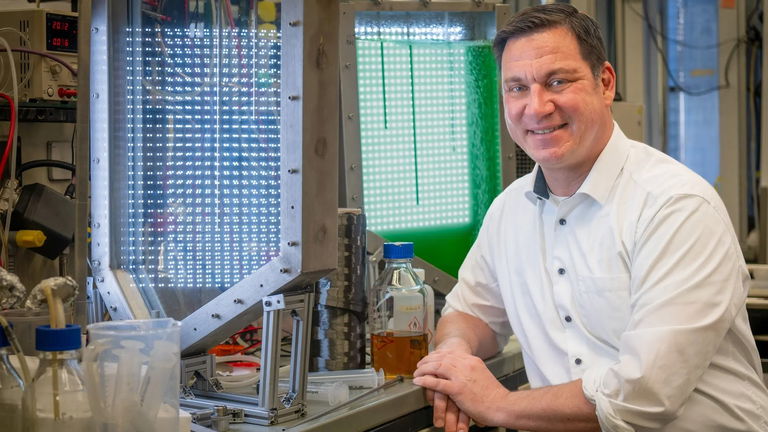 La fibra de carbono ya se puede cultivar en laboratorios: solo hace falta este componente marino