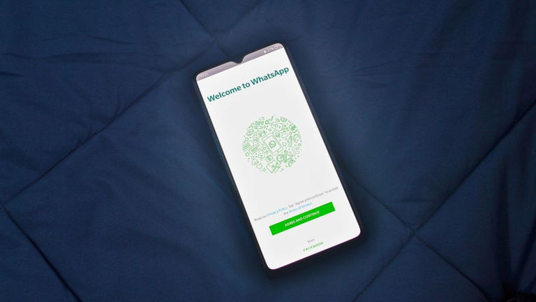 Rusia sigue con su plan de controlar Internet: ha bloqueado las llamadas por WhatsApp y Telegram