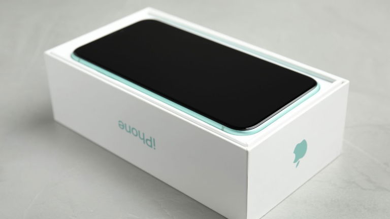 La caja de tu próximo smartphone podría venir todavía más vacía: sin cable USB