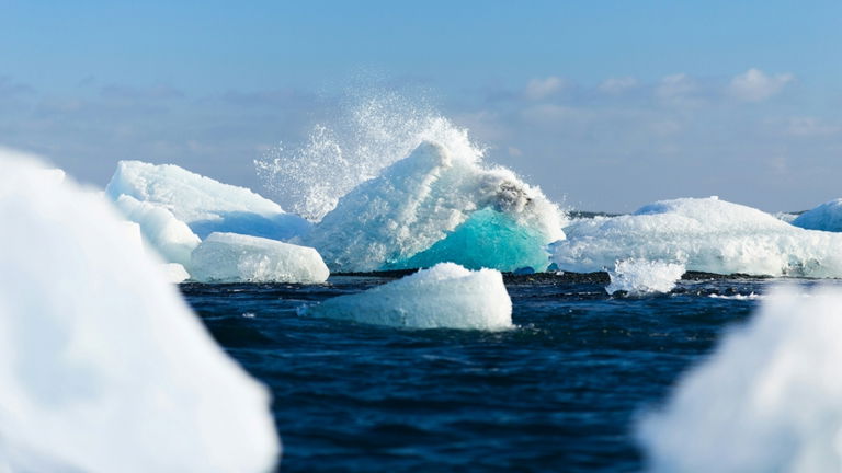El océano Antártico se salva (por ahora) del desastre y todo se debe a que el hielo se está derritiendo