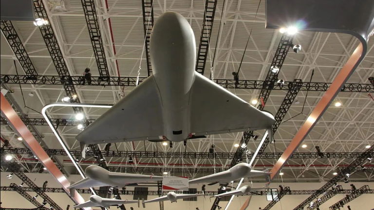 China presenta su nuevo dron de ataque Feilong-300D: vuela lejos, es barato y muy letal contra el enemigo