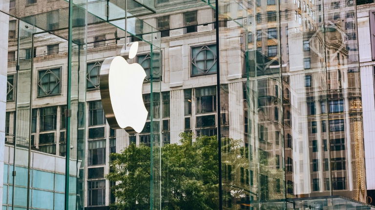 Las comisiones de la Apple Store bajan: el gigante tecnológico da cuerda a los proveedores