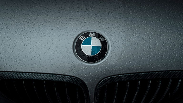 BMW y Samsung se unen para mejorar la capacidad de los coches eléctricos que saldrán en el futuro