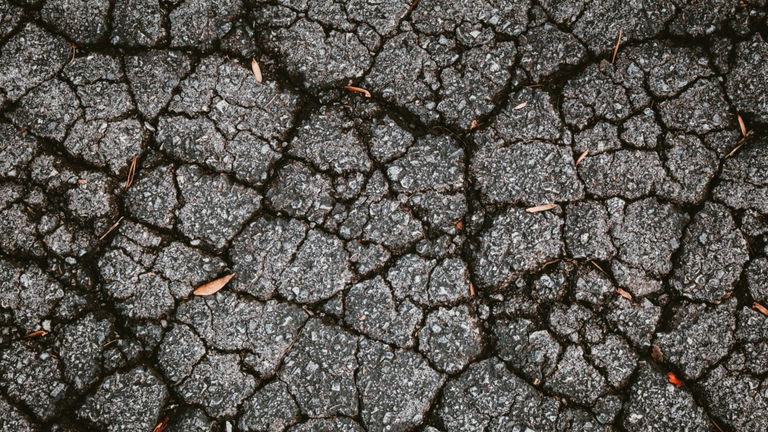 Contamina menos y es a prueba de bajas temperaturas: el nuevo asfalto de Estados Unidos podría revolucionar las carreteras