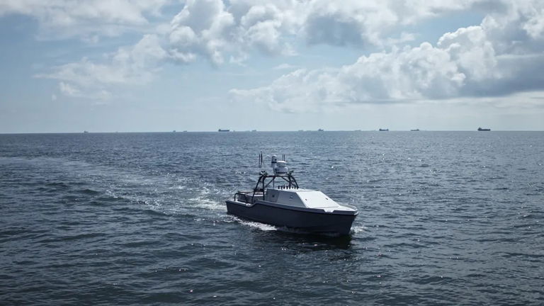 La Armada de Estados Unidos apuesta fuerte por los drones marítimos: tienen autonomía de más de 1.600 kilómetros y son muy peligrosos
