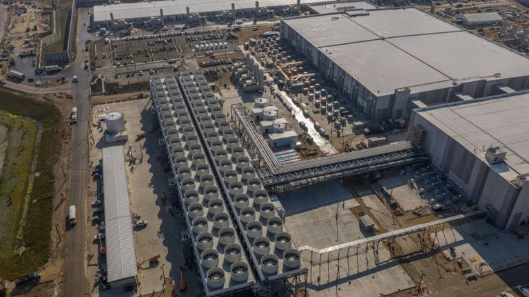 Microsoft se compromete a reponer el agua que han consumido sus centros de datos en Estados Unidos