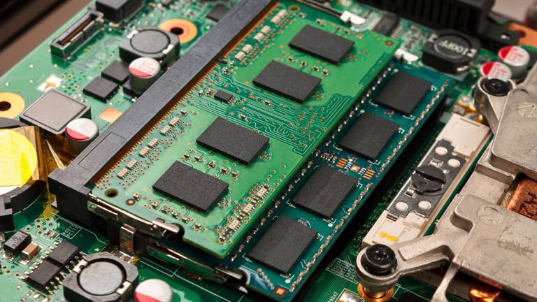 La crisis de la memoria RAM durará hasta 2029: las grandes tecnológicas están comprando módulos que ni se han fabricado todavía
