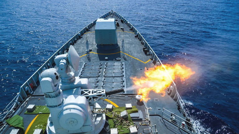 Un destructor chino de 11.000 toneladas hace una advertencia a Taiwán: ha utilizado guerra electrónica