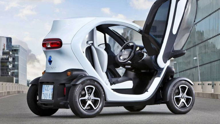 Unos ingenieros convierten un ligero coche eléctrico en una verdadera bestia de 80 caballos