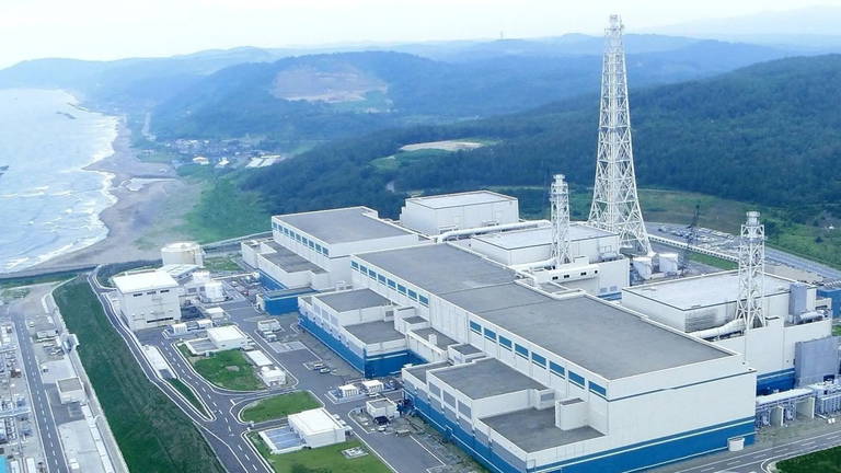La central de Fukushima queda atrás: la mayor central nuclear de Japón se pone en marcha