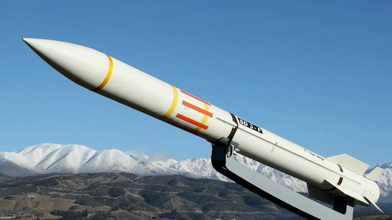 El misil iraní que hace saltar las alarmas en Occidente: 4.000 kilómetros de alcance y ataque a una base secreta de EE UU