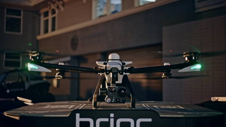 El nuevo dron de Estados Unidos combina Starlink, intercambio robótico de baterías y rápida capacidad de persecución