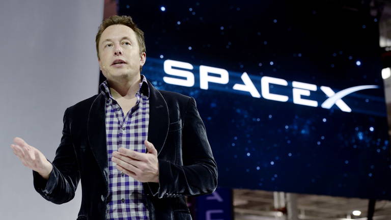 Elon Musk impone un peaje millonario a la banca para gestionar la histórica salida a bolsa de SpaceX