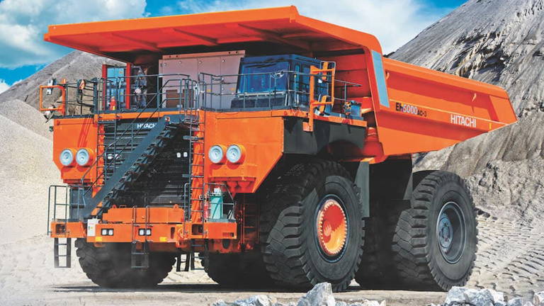 El fin del diésel en la minería: Hitachi prueba un colosal camión eléctrico de 384 toneladas
