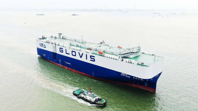 China desafía al mercado global con el mayor buque de transporte de coches del mundo: 10.800 vehículos y 14 cubiertas