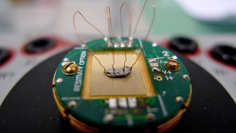 Un laboratorio estadounidense desvela los secretos de los superconductores que garantizan que no se pierda energía