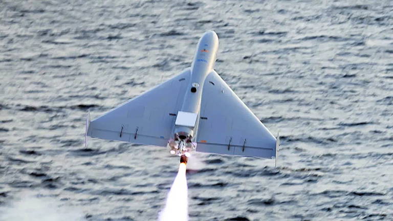 Estados Unidos encarga la fabricación masiva de drones kamikaze autónomos para reforzar su arsenal