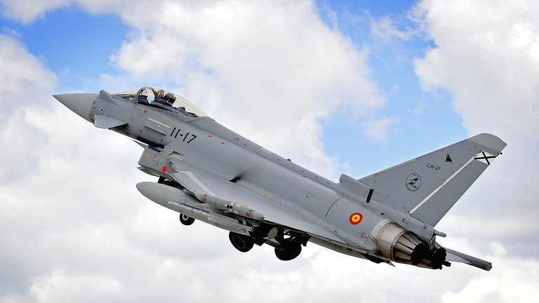 El nuevo Eurofighter Tranche 4 echa a volar: así es el caza que blindará los cielos de Europa
