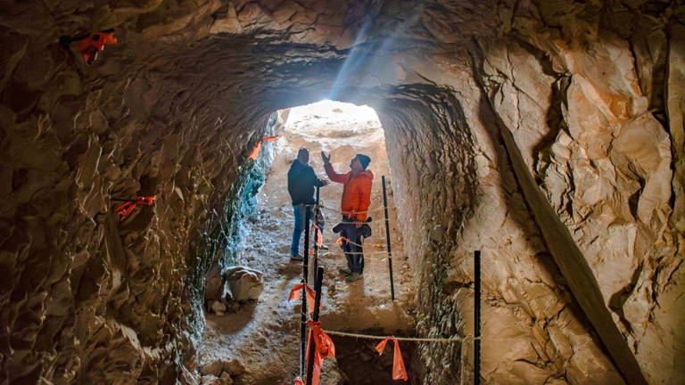 El misterioso túnel subterráneo de 50 metros descubierto en Jerusalén deja atónitos a los arqueólogos
